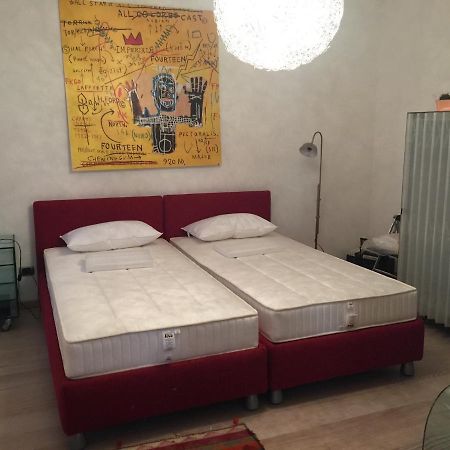 Апартаменти Ghetto Modern Apt For 4, Венеція Екстер'єр фото